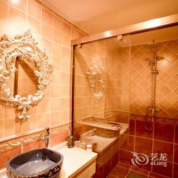 西安钟楼浅时光情侣情趣主题酒店(通化门地铁站店)酒店提供图片