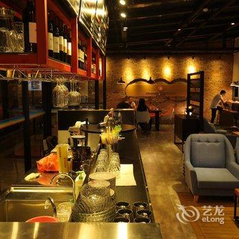 柏曼酒店(昆明长水国际机场店)酒店提供图片