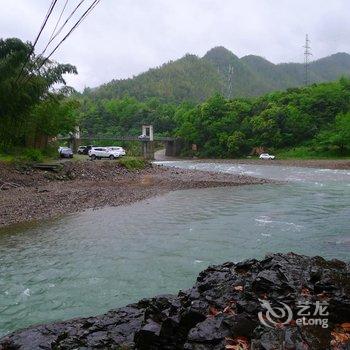 泾县月亮湾归园田居山庄酒店提供图片