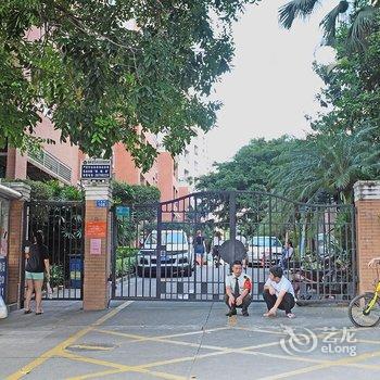 深圳小花之家民宿(大芬店)酒店提供图片