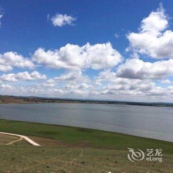 沽源天鹅湖秀水山庄酒店提供图片