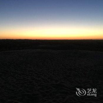 鄂尔多斯杭锦旗七星湖沙漠生态旅游度假区酒店用户上传图片