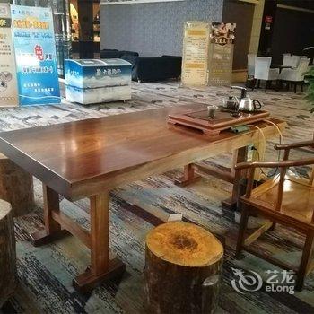 焦作大浪淘沙商务酒店酒店提供图片