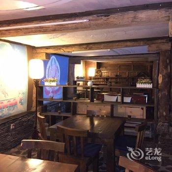 稻城亚丁阿央藏文化主题酒店酒店提供图片