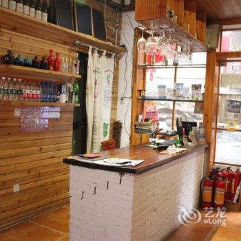 凤凰记忆江景客客栈酒店提供图片