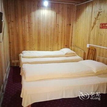 西江千户苗寨春兰花青年酒店酒店提供图片