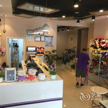 Zhotles智尚酒店(上海国际旅游度假区秀沿路地铁站店)用户上传图片