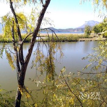 泸沽湖湖滨苑客栈酒店提供图片