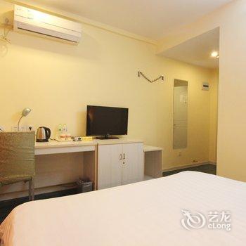 如家快捷酒店(威海世昌大道大润发幸福门店)酒店提供图片