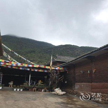 泸沽湖摩梭达巴苑酒店提供图片