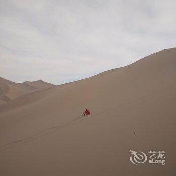 敦煌沙漠露营主题客栈艳遇店酒店提供图片