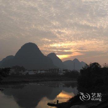 阳朔云山珠水全河景客栈酒店提供图片