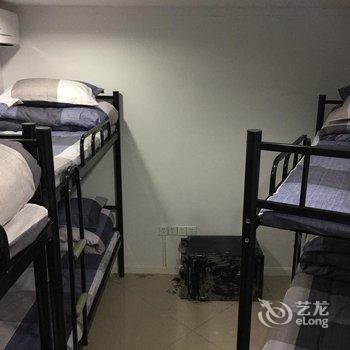 重庆关一零的青旅酒店提供图片