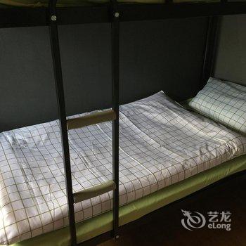 重庆关一零的青旅酒店提供图片