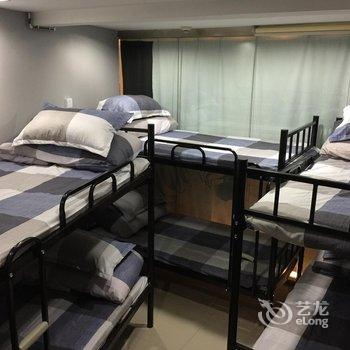 重庆关一零的青旅酒店提供图片