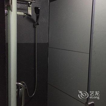 重庆关一零的青旅酒店提供图片