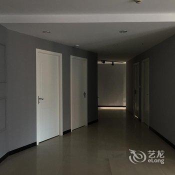 重庆关一零的青旅酒店提供图片