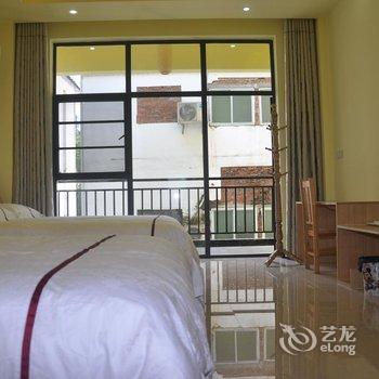 阳朔兴坪漓江阁酒店提供图片