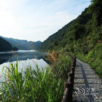 资兴东江婆婆客栈酒店提供图片