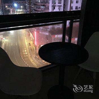 重庆关一零的青旅酒店提供图片
