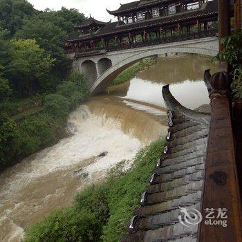 永顺县芙蓉镇白河人家客栈酒店提供图片