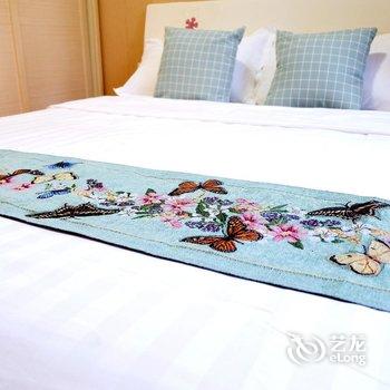 漫空间酒店公寓(重庆五里店轻轨站店)酒店提供图片