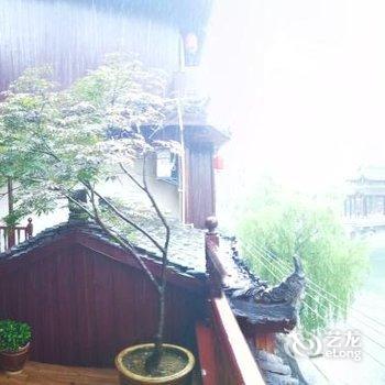 凤凰烟雨亭江景客栈用户上传图片