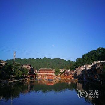 凤凰烟雨亭江景客栈用户上传图片