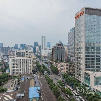 斑斓家民宿(成都春熙路太古里店)酒店提供图片