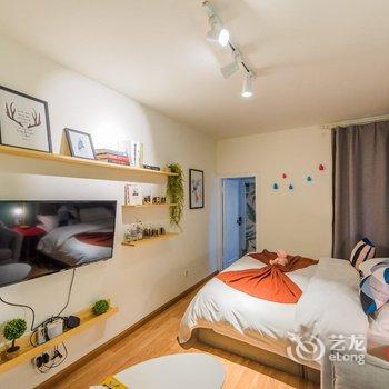 斑斓家民宿(成都春熙路太古里店)酒店提供图片