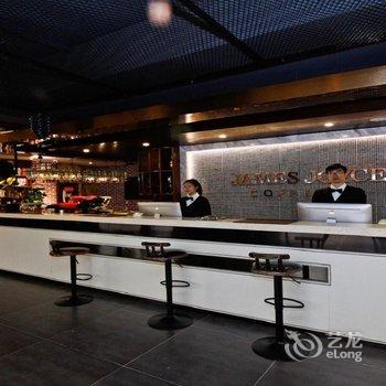 喆啡酒店(合肥滨湖省政府塘西河公园地铁站店)酒店提供图片