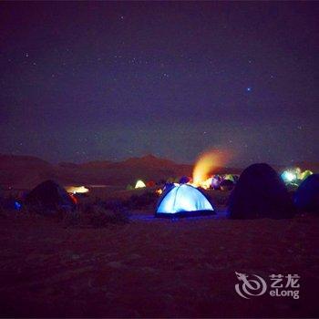 敦煌沙哩哇国际沙漠露营基地酒店提供图片