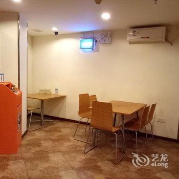 7天连锁酒店(汕尾海丰蓝天广场店)酒店提供图片