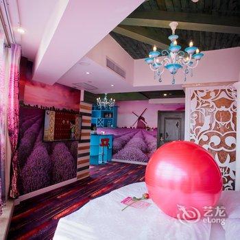 西安钟楼浅时光情侣情趣主题酒店(通化门地铁站店)酒店提供图片