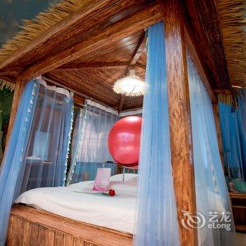 西安钟楼浅时光情侣情趣主题酒店(通化门地铁站店)酒店提供图片