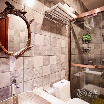 西安钟楼浅时光情侣情趣主题酒店(通化门地铁站店)酒店提供图片