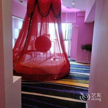 西安钟楼浅时光情侣情趣主题酒店(通化门地铁站店)酒店提供图片