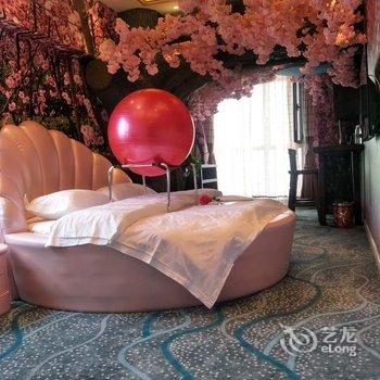 西安钟楼浅时光情侣情趣主题酒店(通化门地铁站店)酒店提供图片