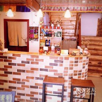 稻城迷藏客栈酒店提供图片