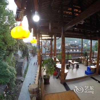 湘西芙蓉镇花千树主题客栈酒店提供图片