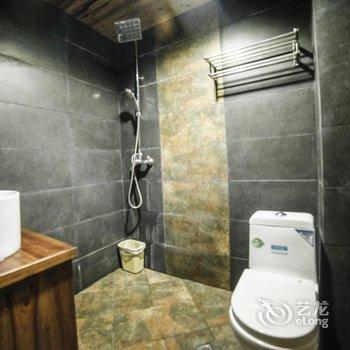 凤凰WE旅店酒店提供图片