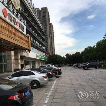 南苑e家精选酒店(宁波钱湖北路万里学院店)酒店提供图片