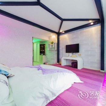 贵阳轩禾主题酒店(白云公园店)酒店提供图片