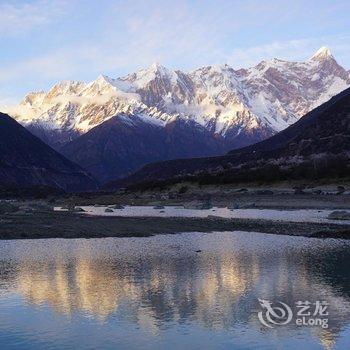 林芝大峡谷桃源雪峰客栈酒店提供图片