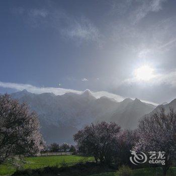 林芝大峡谷桃源雪峰客栈酒店提供图片