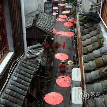 凤凰正中客栈酒店提供图片
