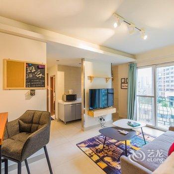 斑斓家民宿(成都春熙路太古里店)酒店提供图片