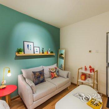 斑斓家民宿(成都春熙路太古里店)酒店提供图片