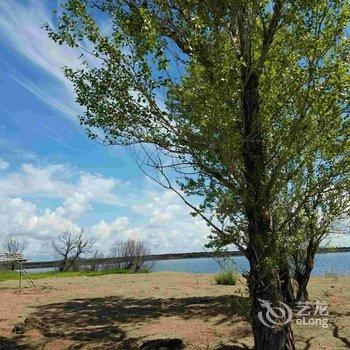 五大连池风景区白龙湖露营旅游基地酒店提供图片