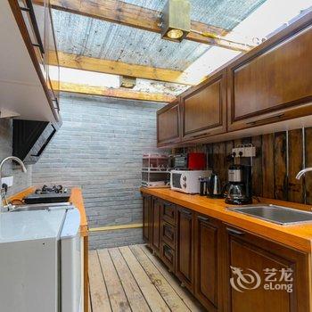 昆山日暮里客栈酒店提供图片